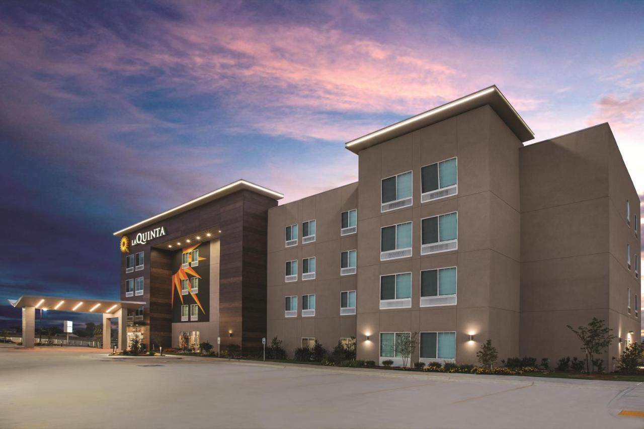 La Quinta Inn & Suites By Wyndham Lewisville Kültér fotó